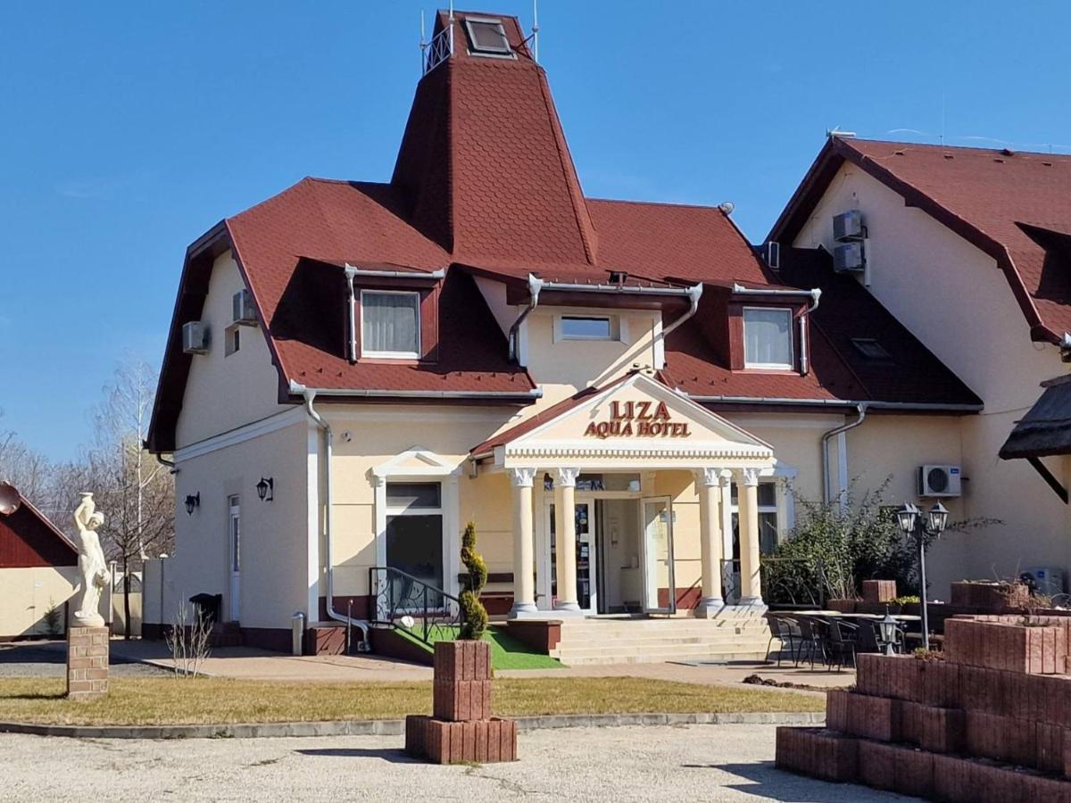 Liza Aqua & Conference Hotel Lajosmizse Exterior foto